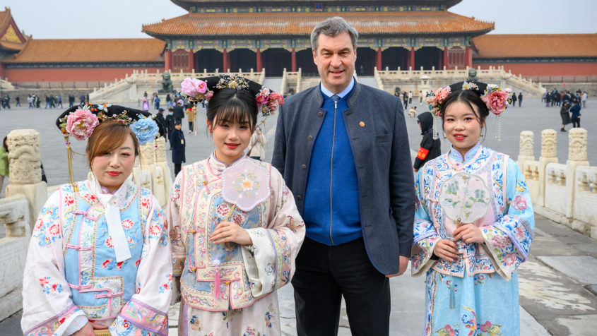 Ministerpräsident Dr. Markus Söder besucht die Verbotene Stadt in Peking.